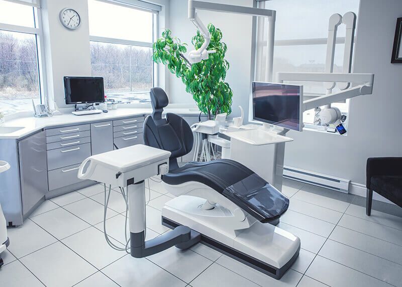 Dentist – Laval